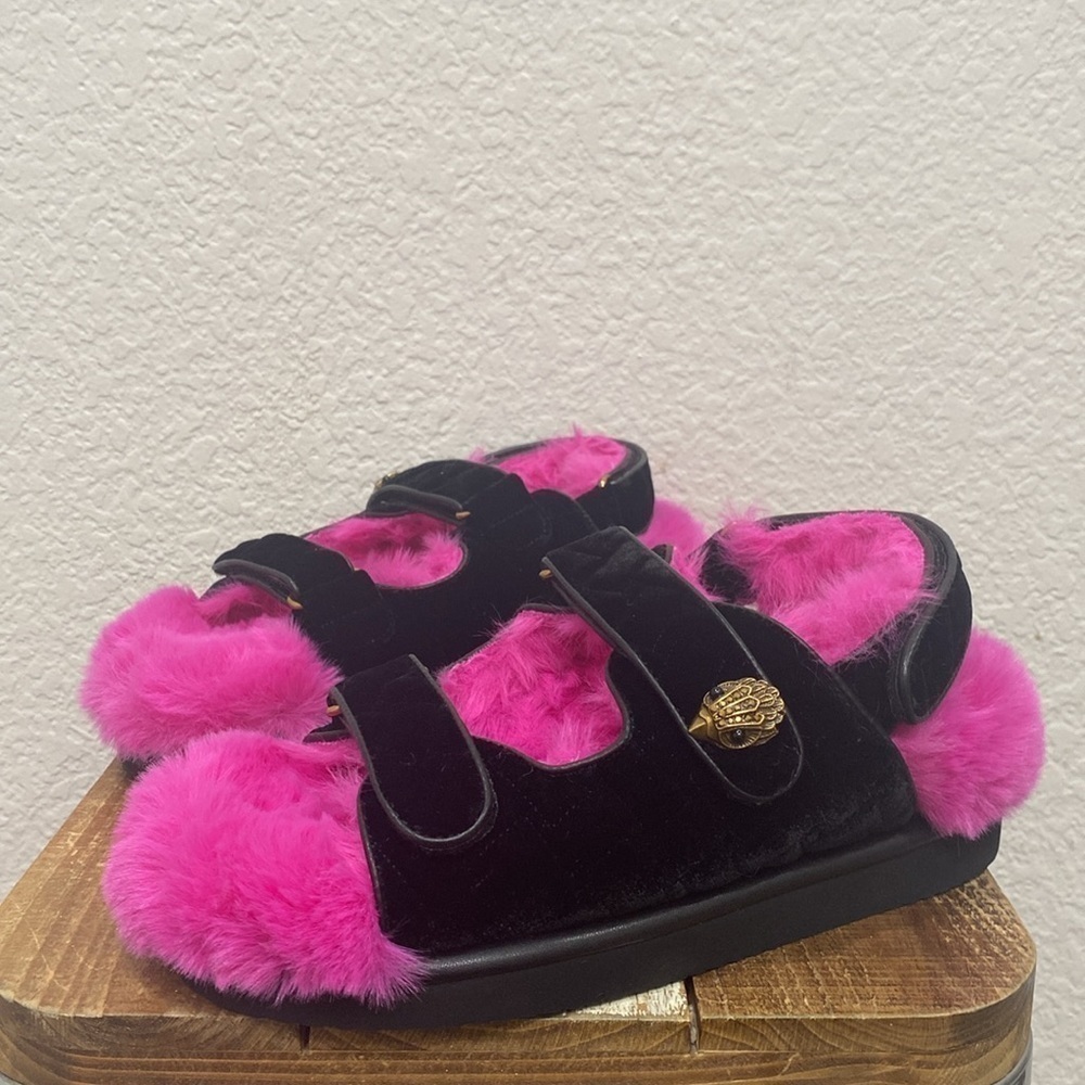 Kurt Geiger Orson Black Velvet Faux Fur Sandals - Picture 8 of 11